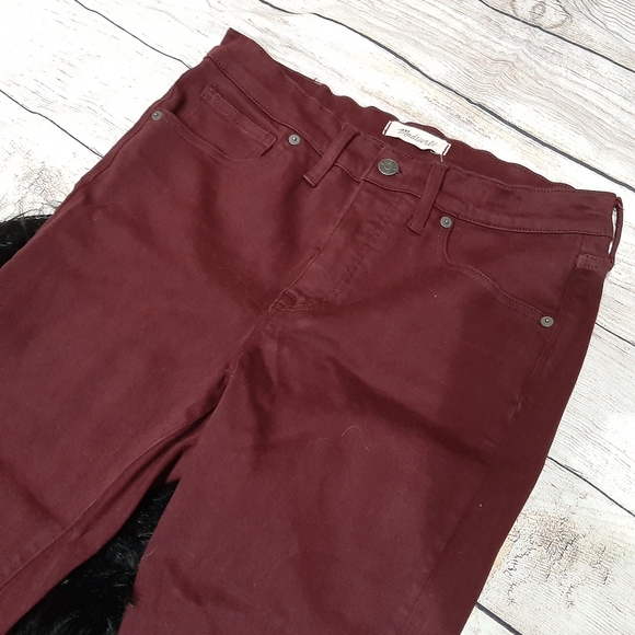 Madwell 9" High Rise Skinny Jeans in Burgundy - Picture 7 of 12
